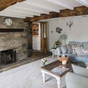 Country farmhouse living room