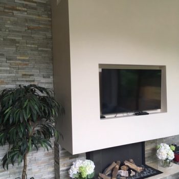 Wood-effect wallpaper with fire place